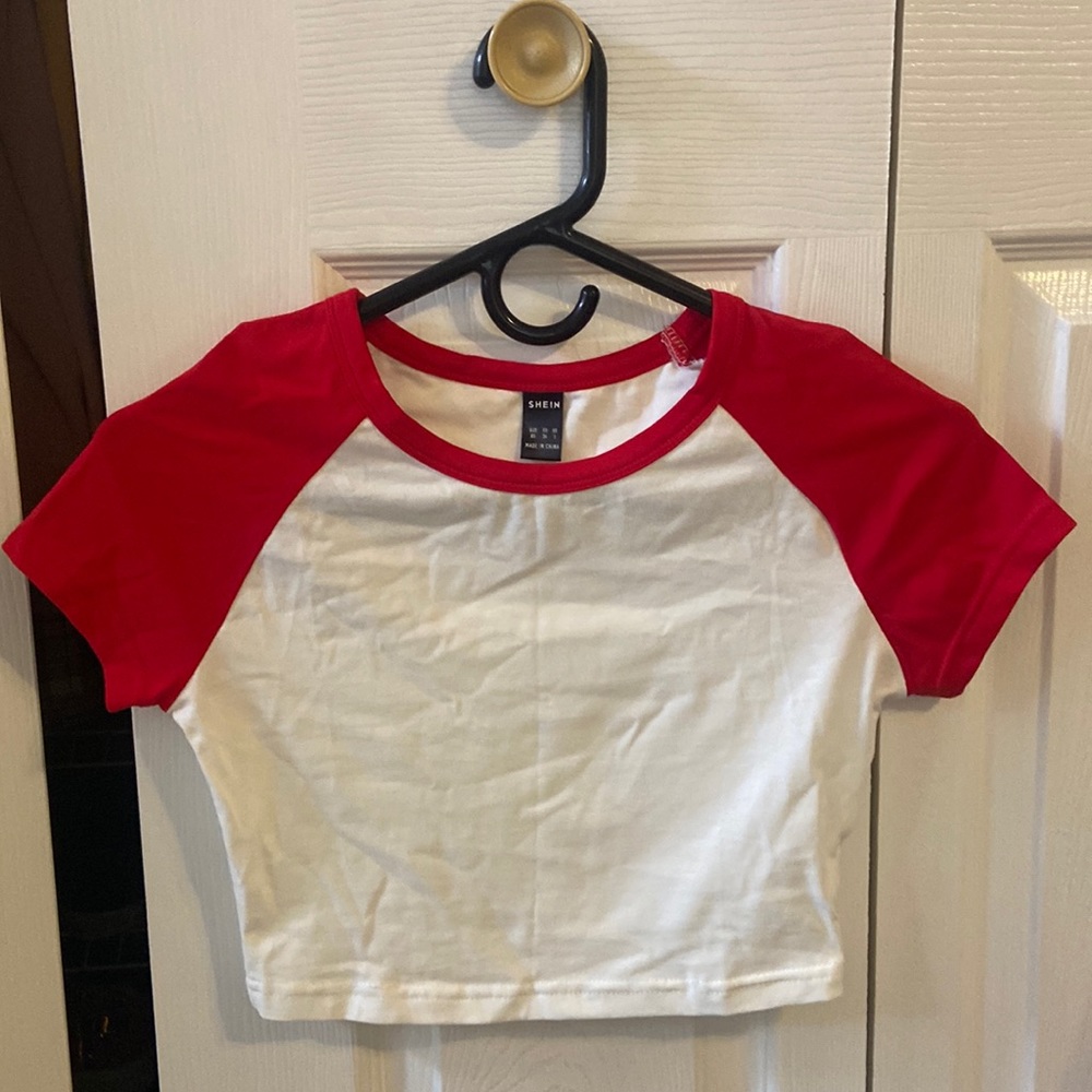 Raglan crop top